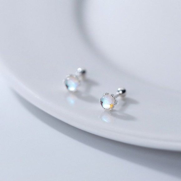 Solid Silver Screw back Solitaire Moonstone Small Studs Earrings- ESB010 - Picture 3 of 14